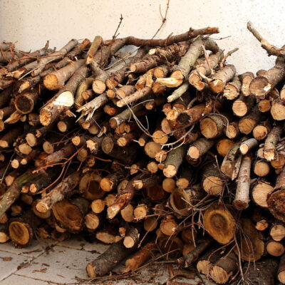 Củi gỗ